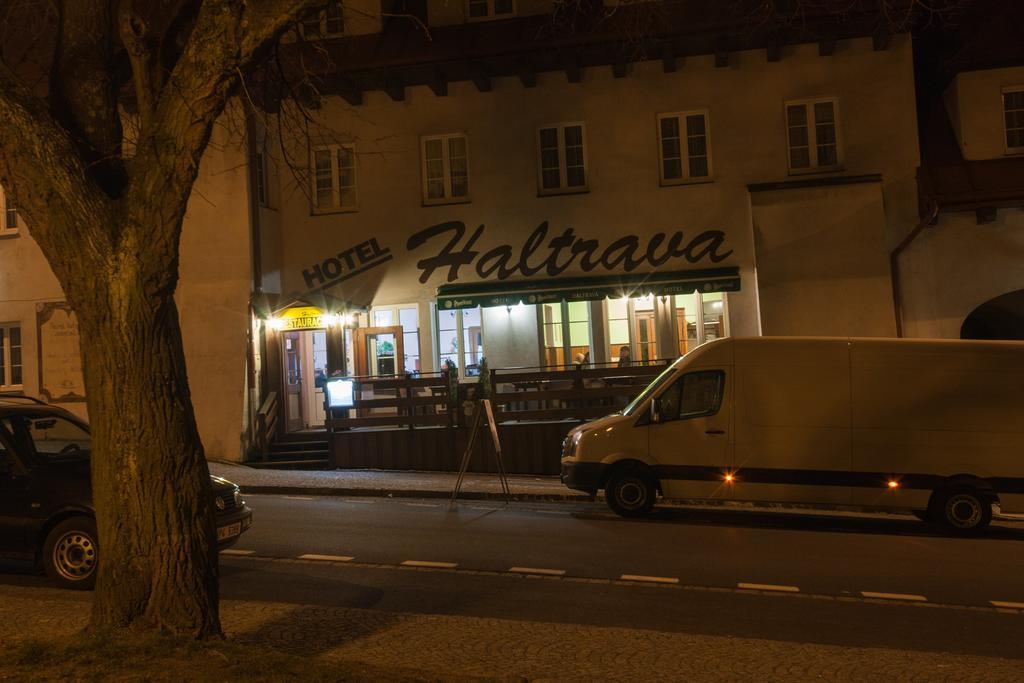 Hotel Haltrava Klenci pod Cerchovem Esterno foto